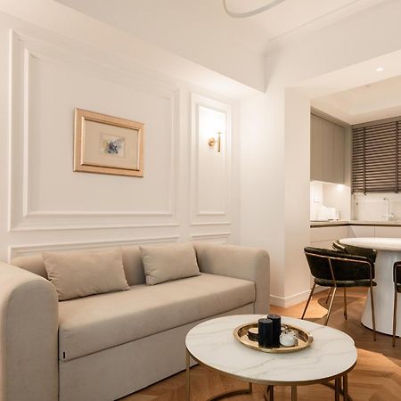 Elegant Apartment A Breath Away From The Acropolis アテネ エクステリア 写真