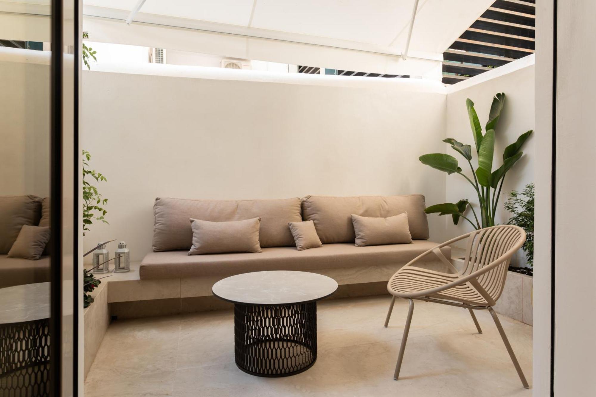 Elegant Apartment A Breath Away From The Acropolis アテネ エクステリア 写真